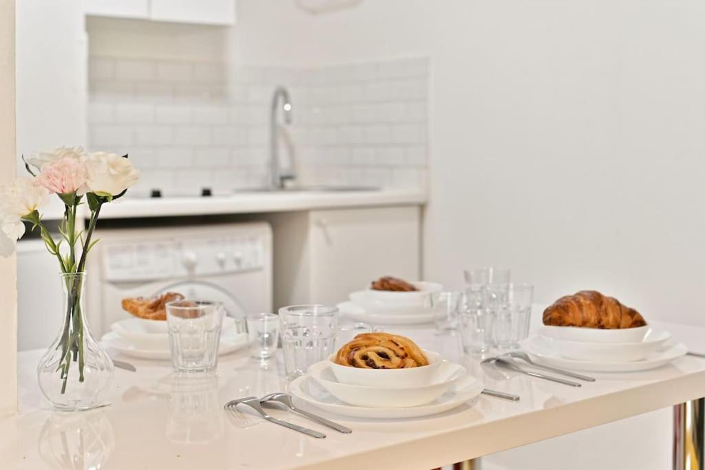 Appartement Proche Canal Saint Martin Paris Exterior foto